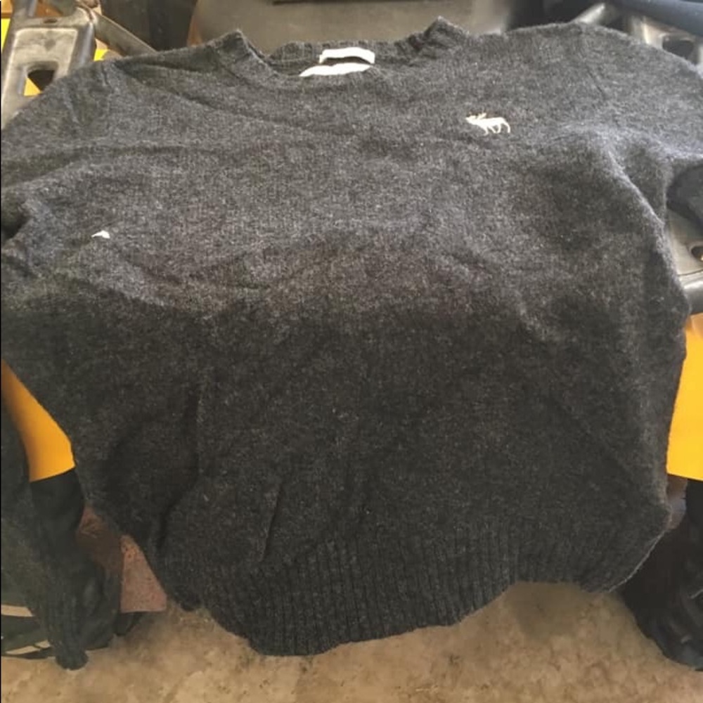 Abercrombie sweater